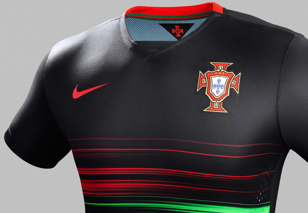 Гостевая форма сборной Португалии 2015