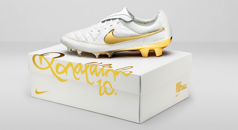 Новые бутсы Nike Tiempo Legend Ronaldinho