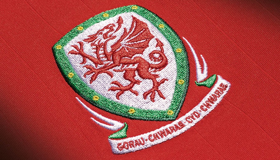 Форма сборной Уэльса 2016