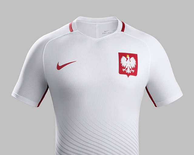 Домашняя форма сборной Польши 2016