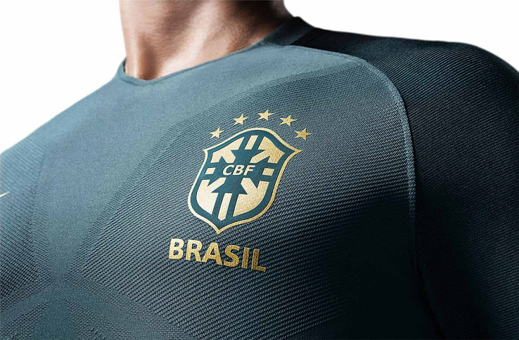 Новая форма сборной Бразилии 2017