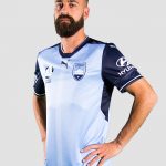 same-as-last-seasons-arsenal-kit-new-logo-sydney-fc-17-18-home-away-third-kits-released (4)