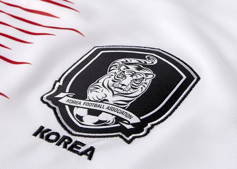 Форма сборной Южной Кореи 2018
