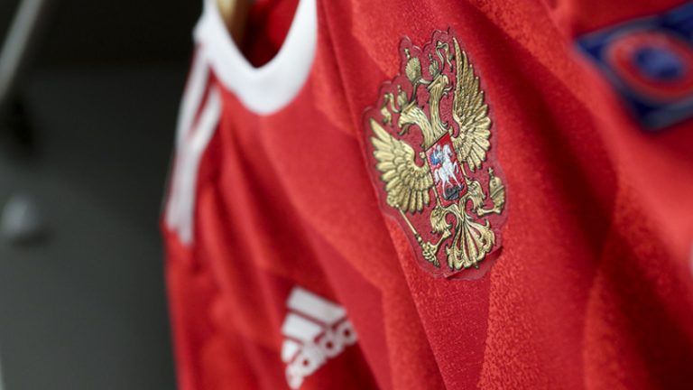 Adidas и РФС объявили о продлении сотрудничества до 2022 года