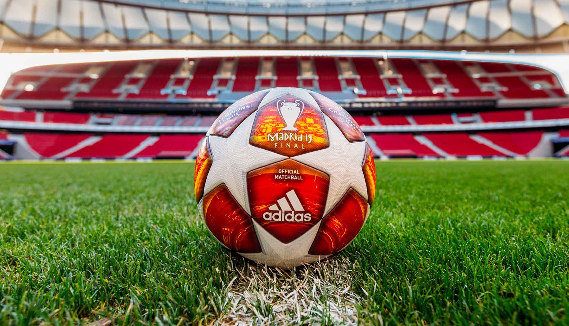 Мяч финала Лиги Чемпионов 2019