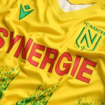 nantes-20-21-home-kit-2
