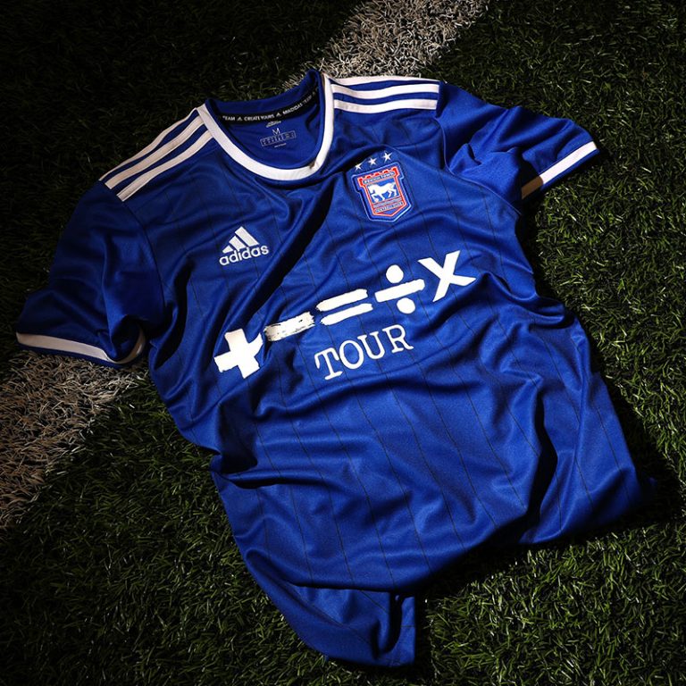 Ипсвич таун форма. Ипсвич таун 1981. Ipswich town форма. Ipswich town форма. Ипсвич.