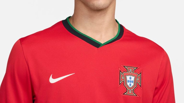 Новая форма сборной Португалии 2024